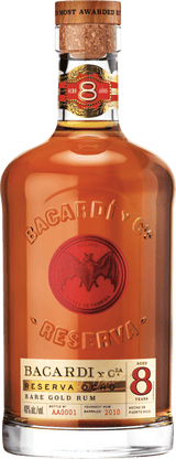 Bacardi 8 År 40% 07 L